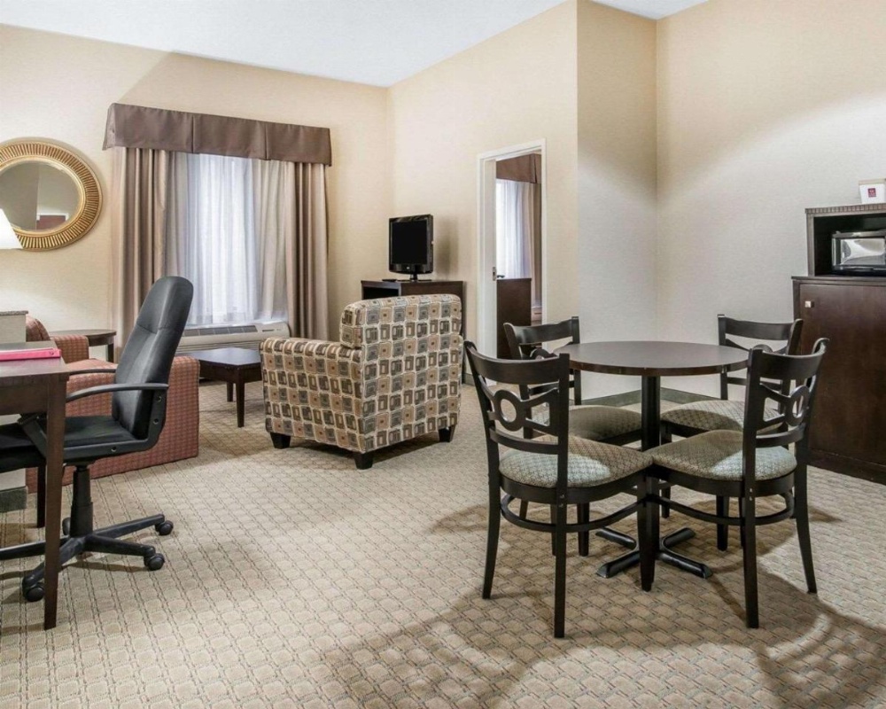 University Inn Vestal